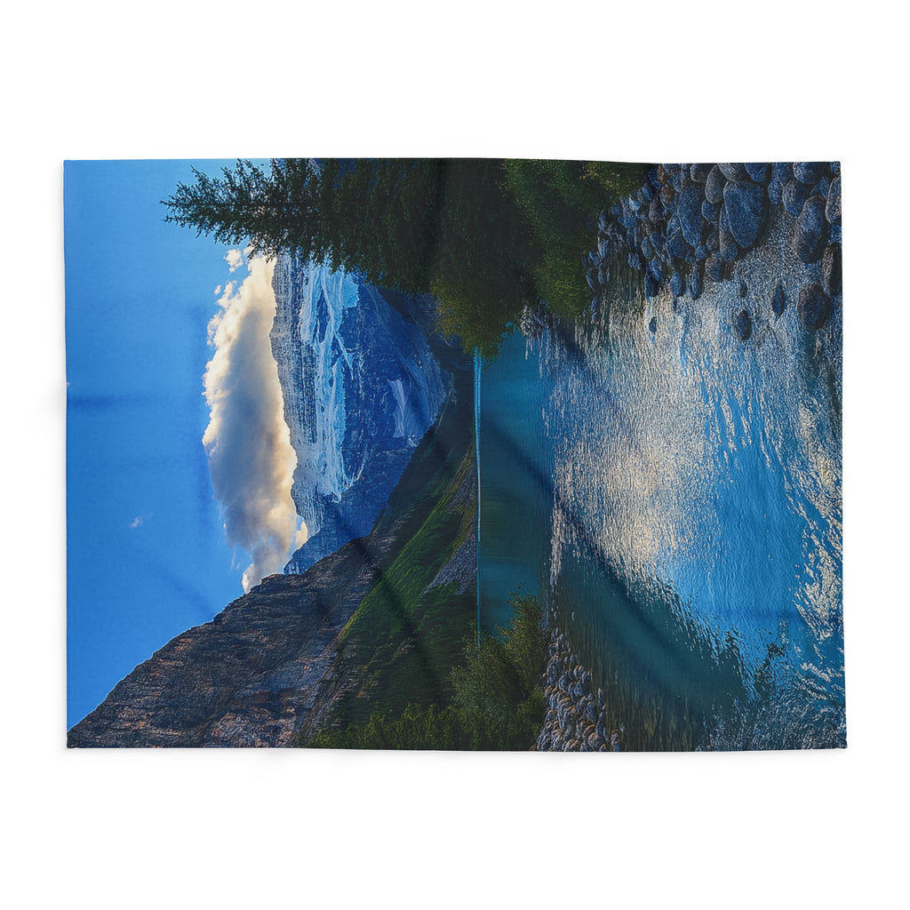 "Glacial Serenity" – Fleece Blanket