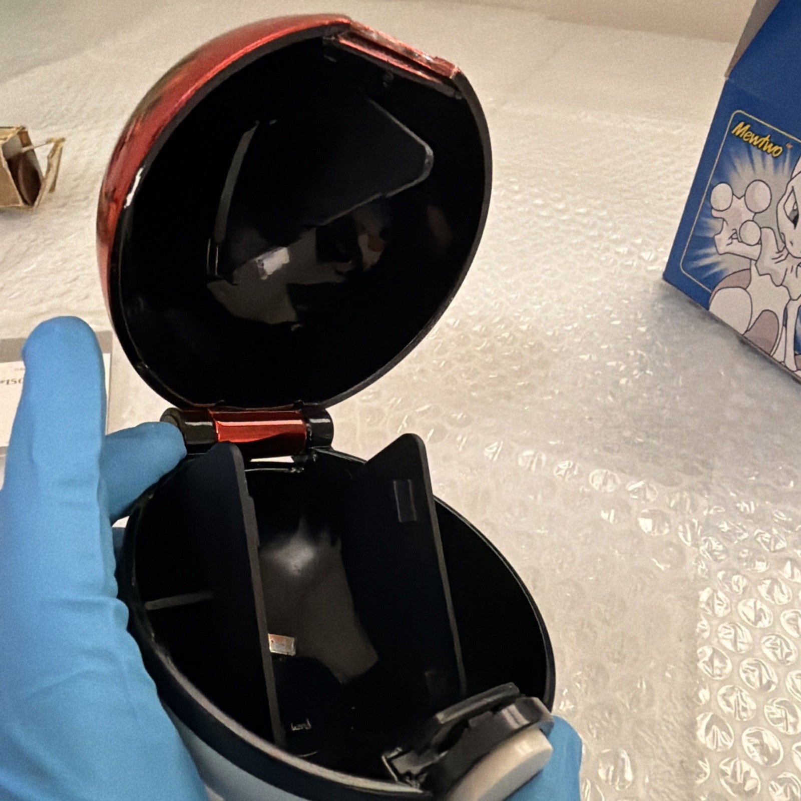 Pokemon Burger King 23k Gold Plated Trading Card Mewtwo Blue Box