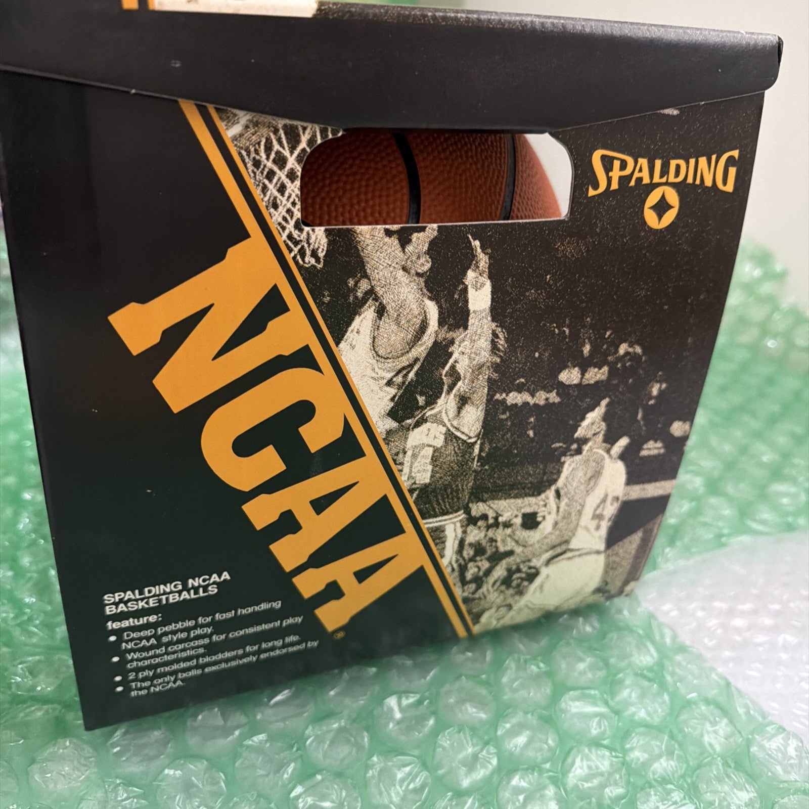 1986 NCAA Spalding Deluxe NY Weave Deep Pebble Rubber Basketball w/ Original Box