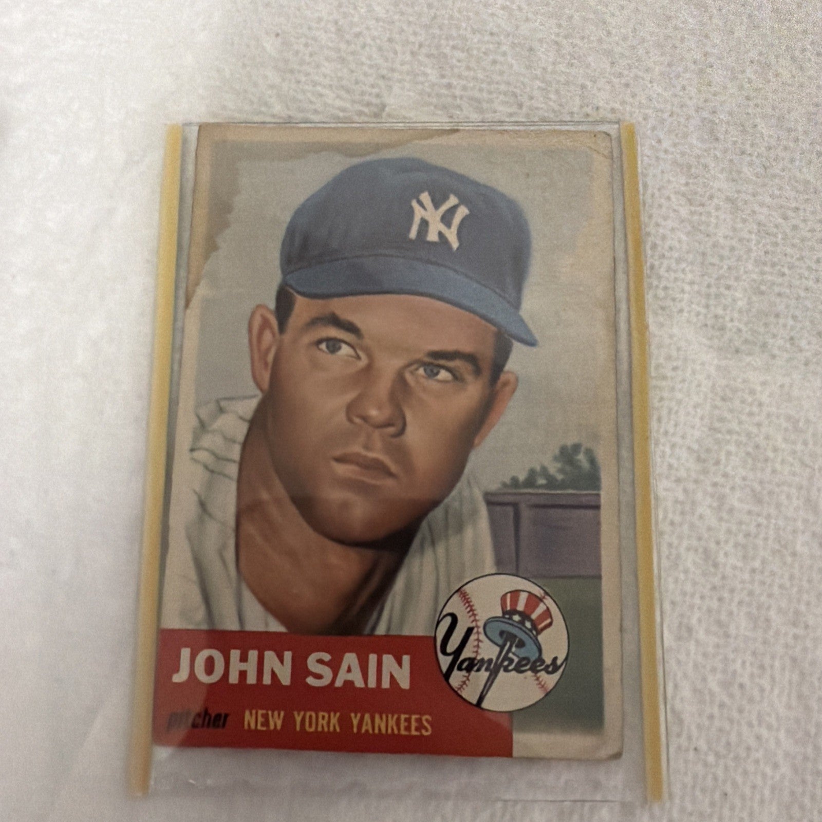 1953 Topps - Johnny Sain #119 Bio Information in Black - Lower Grade