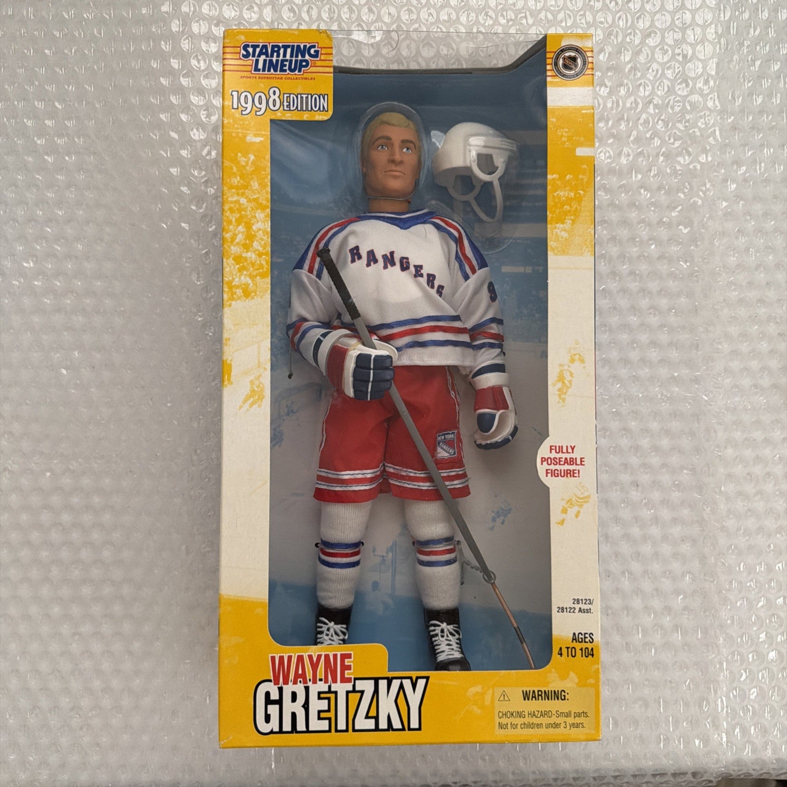 1998 Starting Lineup Wayne Gretzky 12" NHL Poseable Action Figure Sealed Rangers