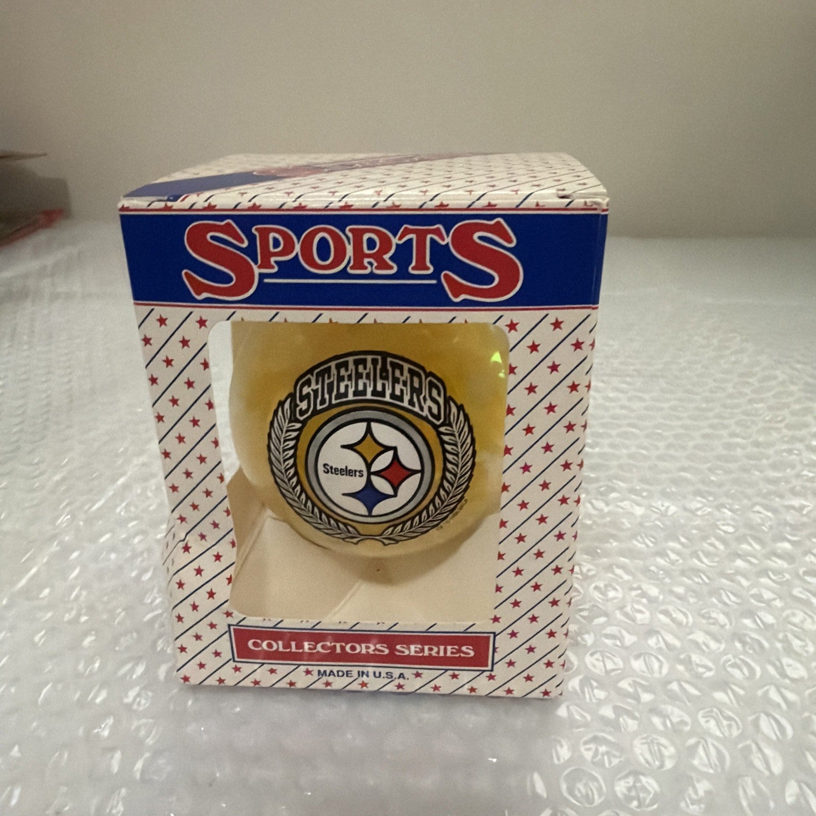 Rare Vintage Sports Collectors Series NFL Pittsburgh Steelers Christmas Ornament