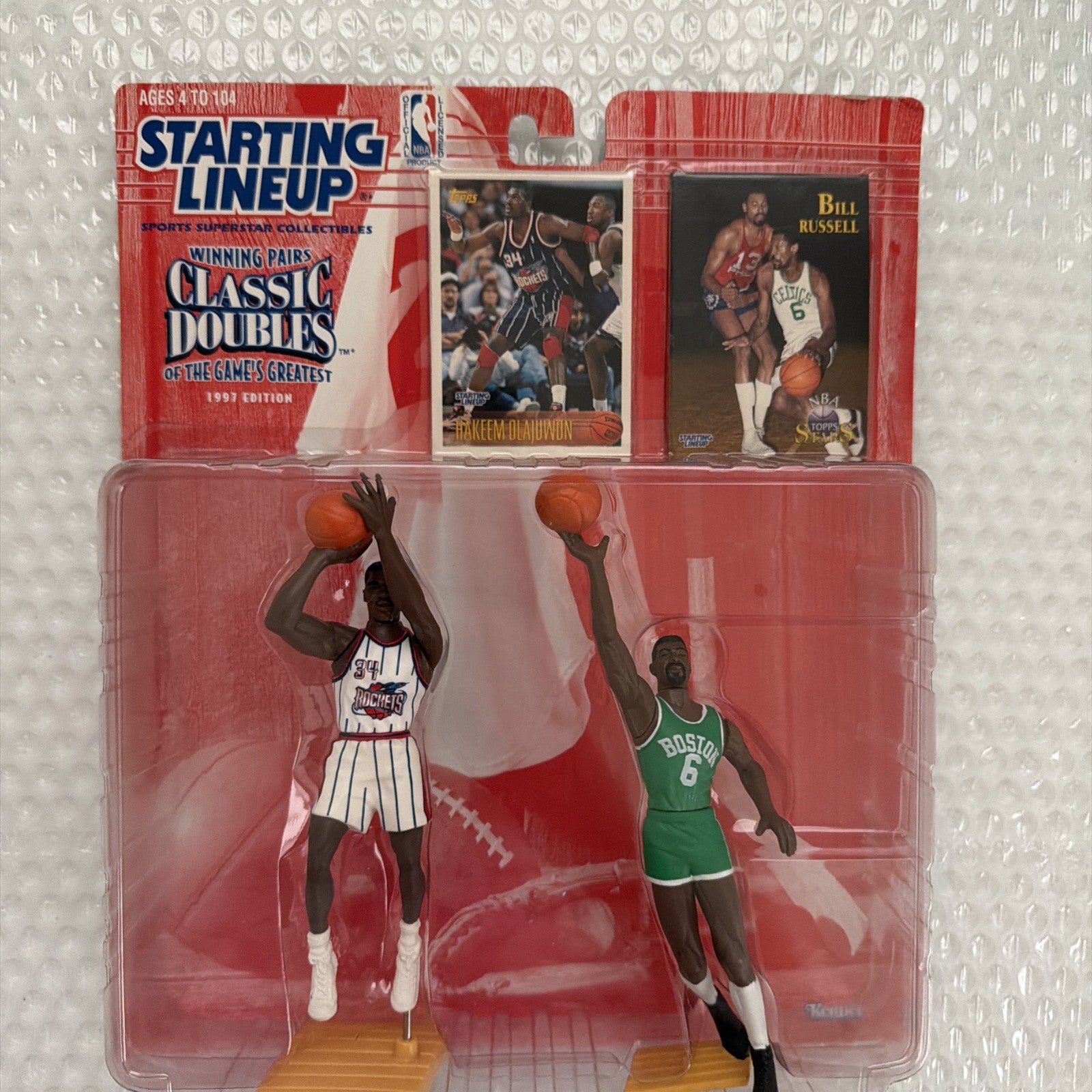 Hakeem Olajuwon & Bill Russell NBA Classic Doubles Starting Lineup Action Figure