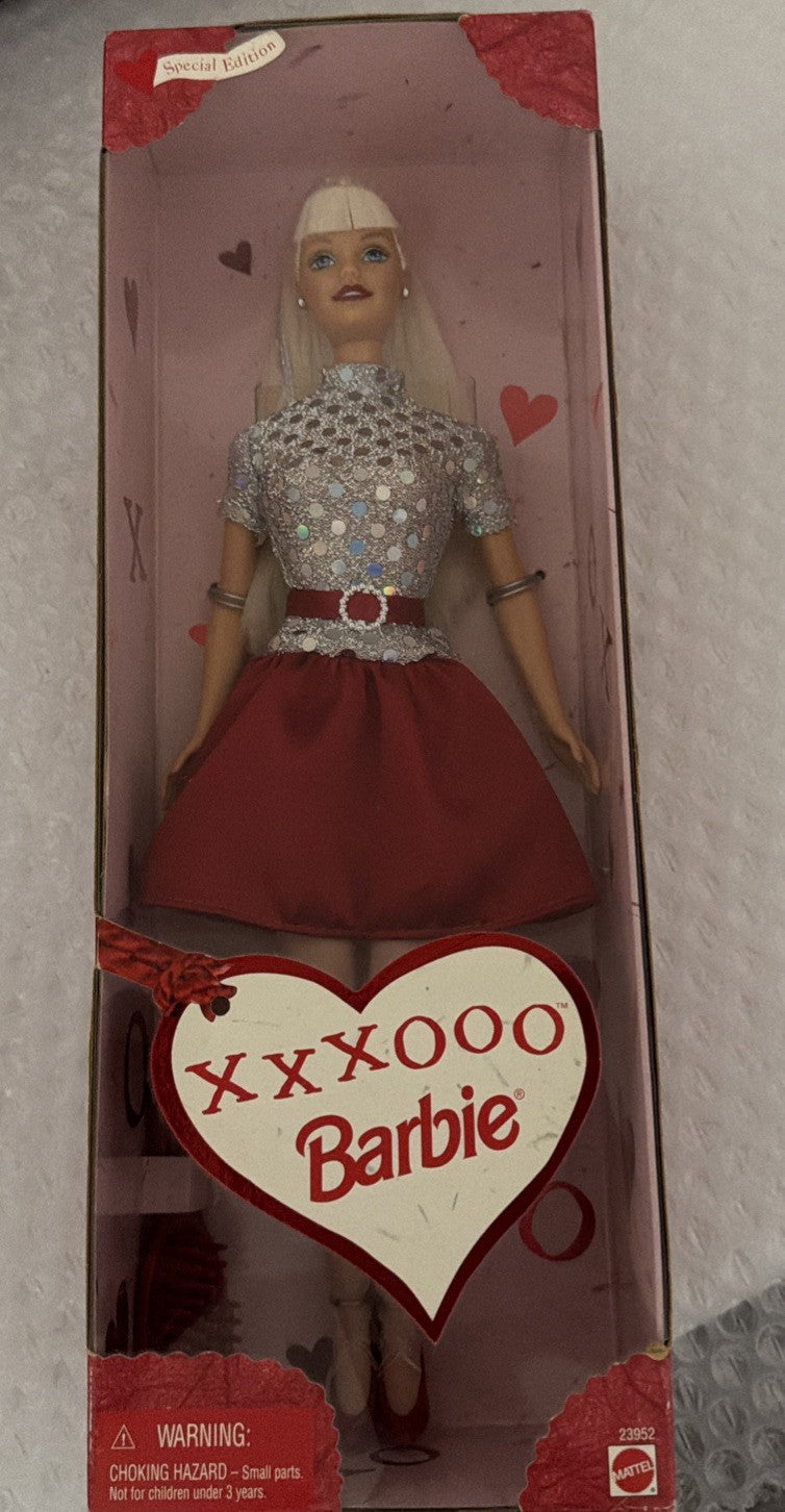 New/Sealed Barbie 1999 Valentine Special Edition Doll XXXOOO Barbie Doll