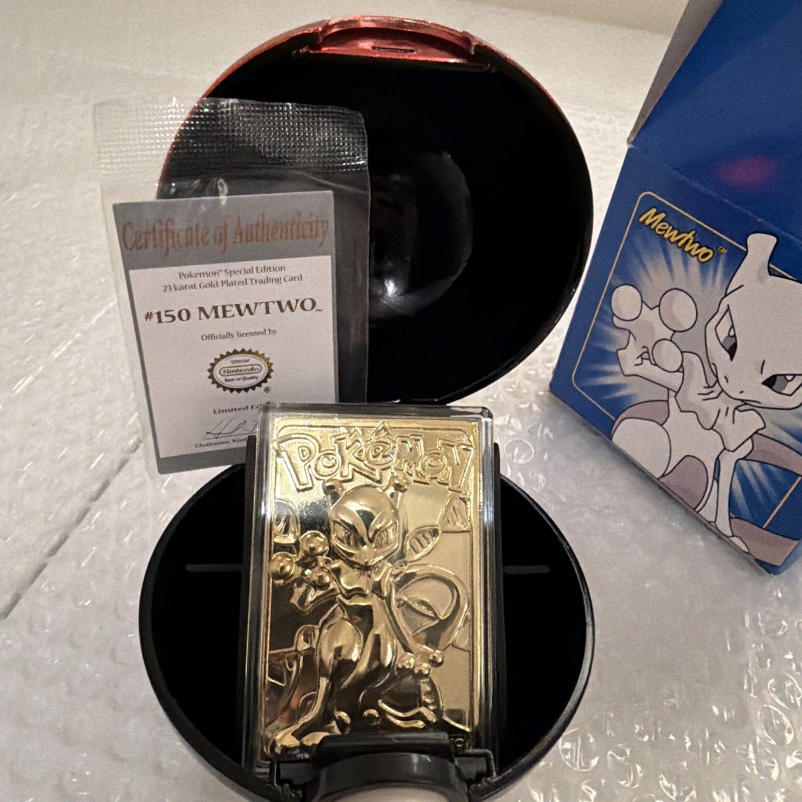 Pokemon Burger King 23k Gold Plated Trading Card Mewtwo Blue Box