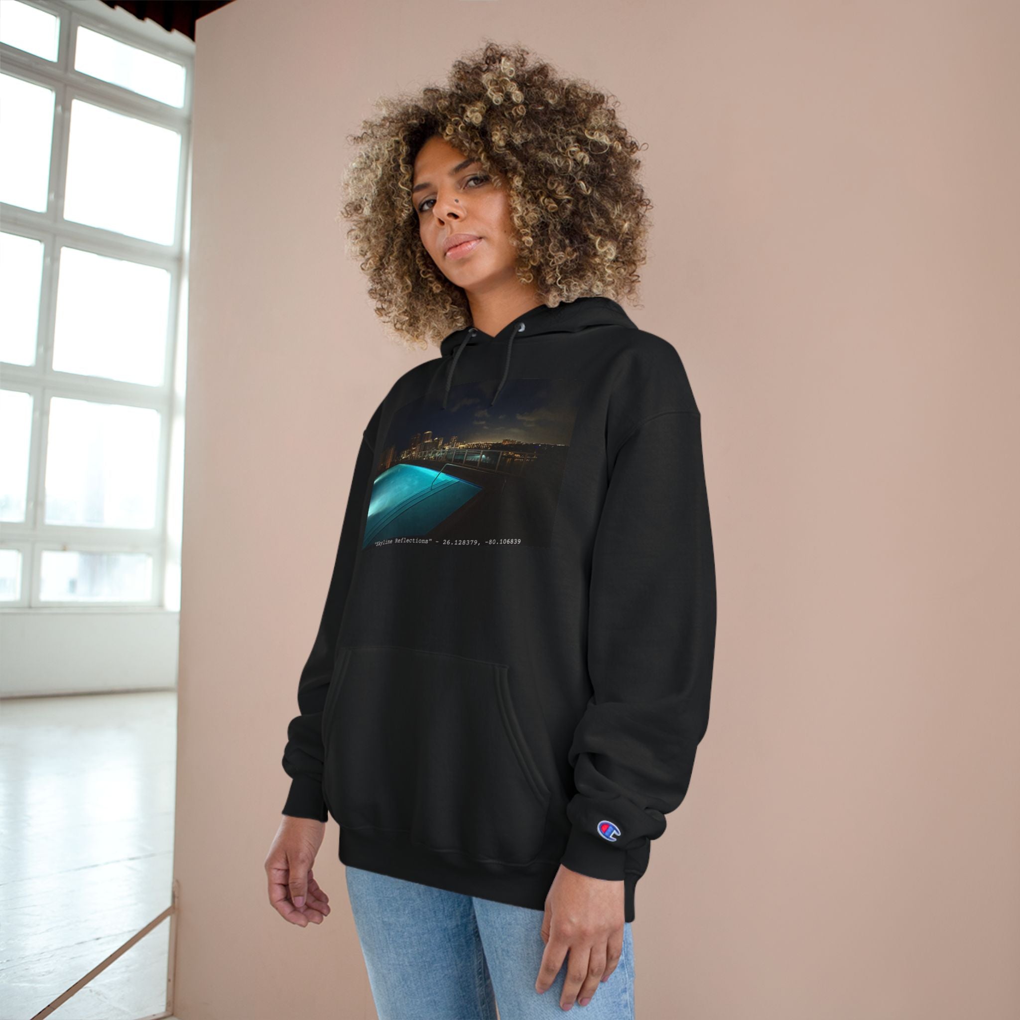 "Skyline Reflections" – Champion Edition Hoodie