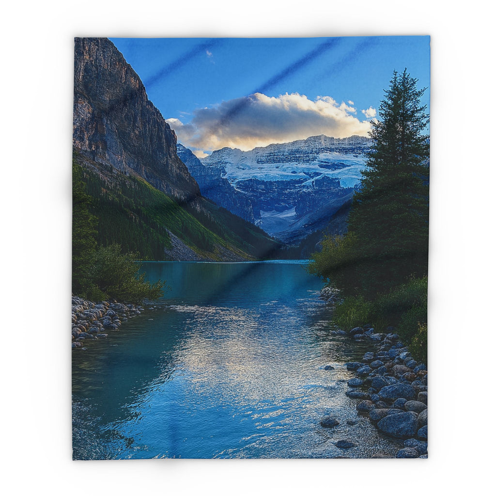 "Glacial Serenity" – Fleece Blanket