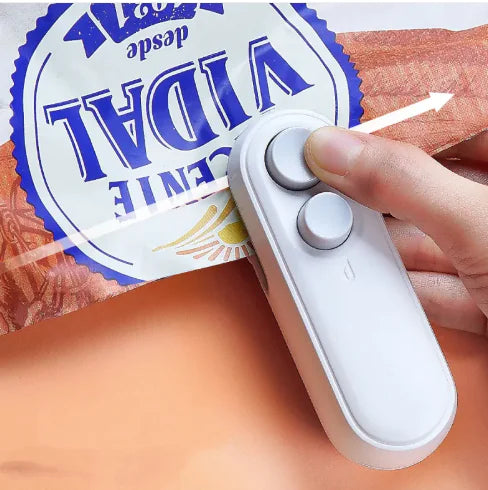 Compact USB Bag Sealer – Keep Snacks Fresh Anywhere
